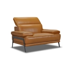Fauteuil en cuir BELUNA